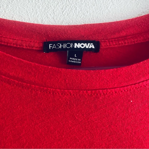 Fashion Nova red casual tee - Picture 8 of 8
